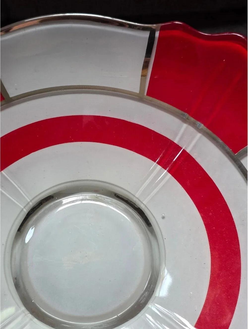 1930s Art Deco Indiana Moderne Classic Red & White Enamel, Platinum Ftd Bowl
